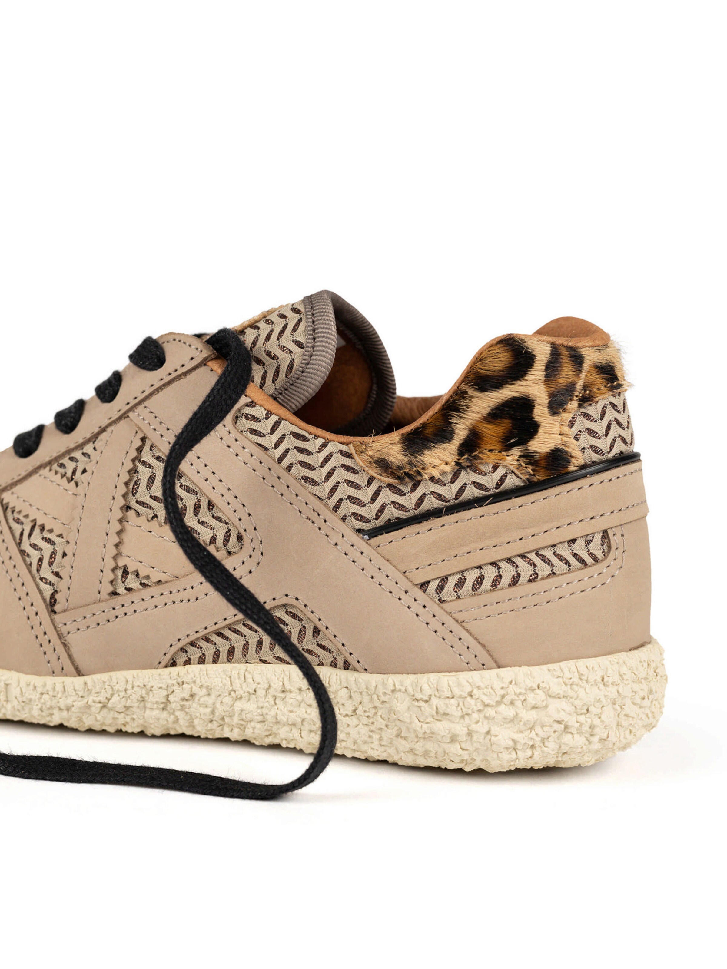 MUNICH Sneakersy niskie 'Goal' w kolorze beżowy