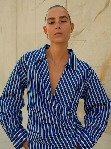 Chemisier 'Lillith' EDITED en bleu