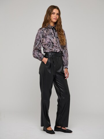 regular Pantaloni ' RoxanneDEA ' di Dea Kudibal in nero