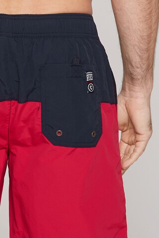 Pantaloncini da bagno di CAMP DAVID in rosso