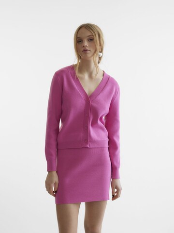 SOMETHINGNEW Knit Cardigan in Pink: front