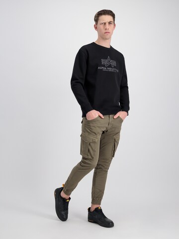 ALPHA INDUSTRIES Sweatshirt in Schwarz