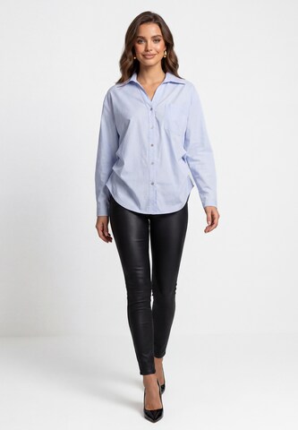 faina - Blusa em azul