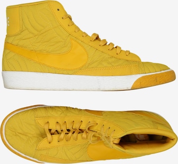 NIKE Sneaker 42 in Gelb: Vorderseite