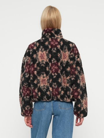 Abercrombie & Fitch Between-season jacket in Black