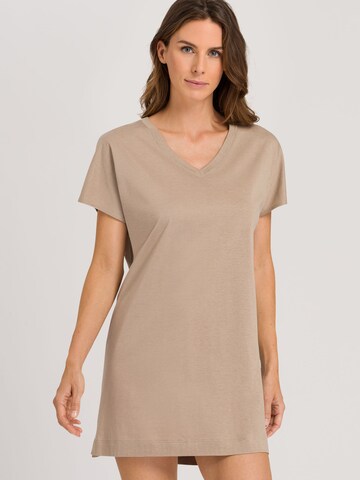 Hanro Nachthemd ' Laura ' in Beige: voorkant