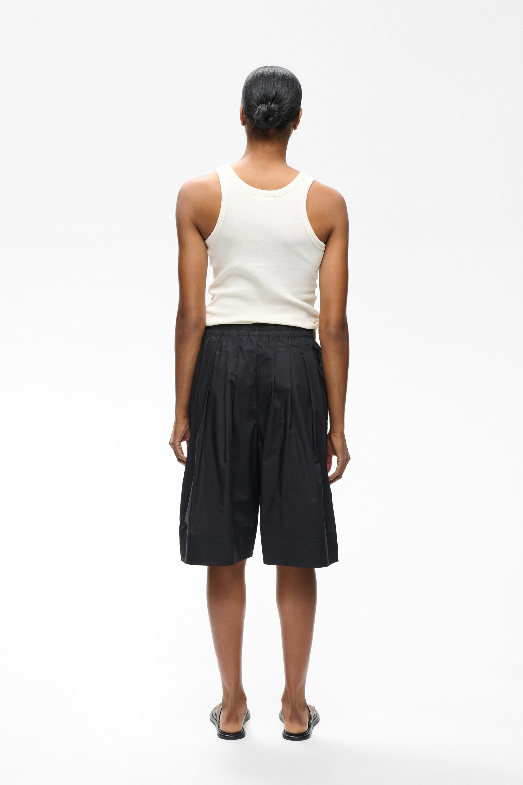 InWear Loosefit Nadrág 'HAZEIW' - fekete