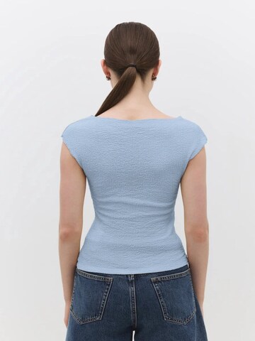No Matter What Top in Blauw