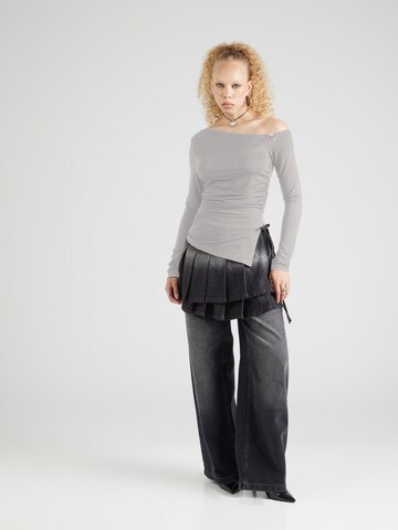 Maglietta di SHYX in grigio
