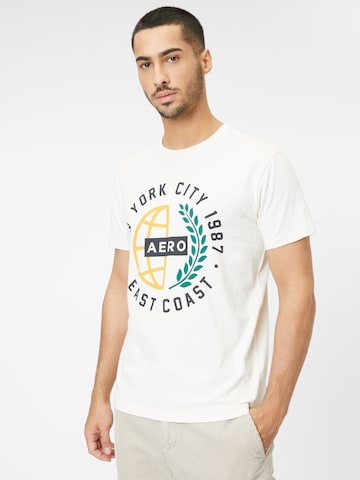 AÉROPOSTALE T-shirt i vit: framsida