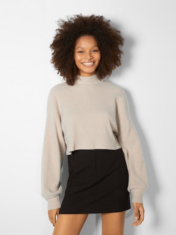 Bershka Sweater in Beige: front