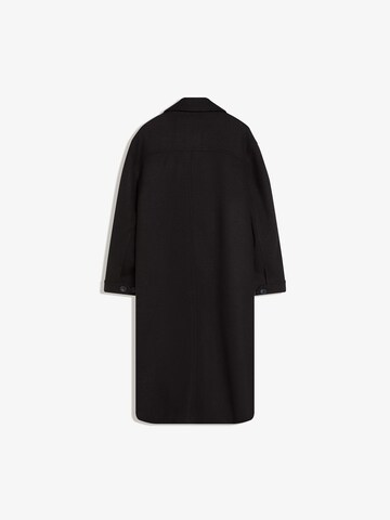 BershkaPrijelazni kaput - crna boja