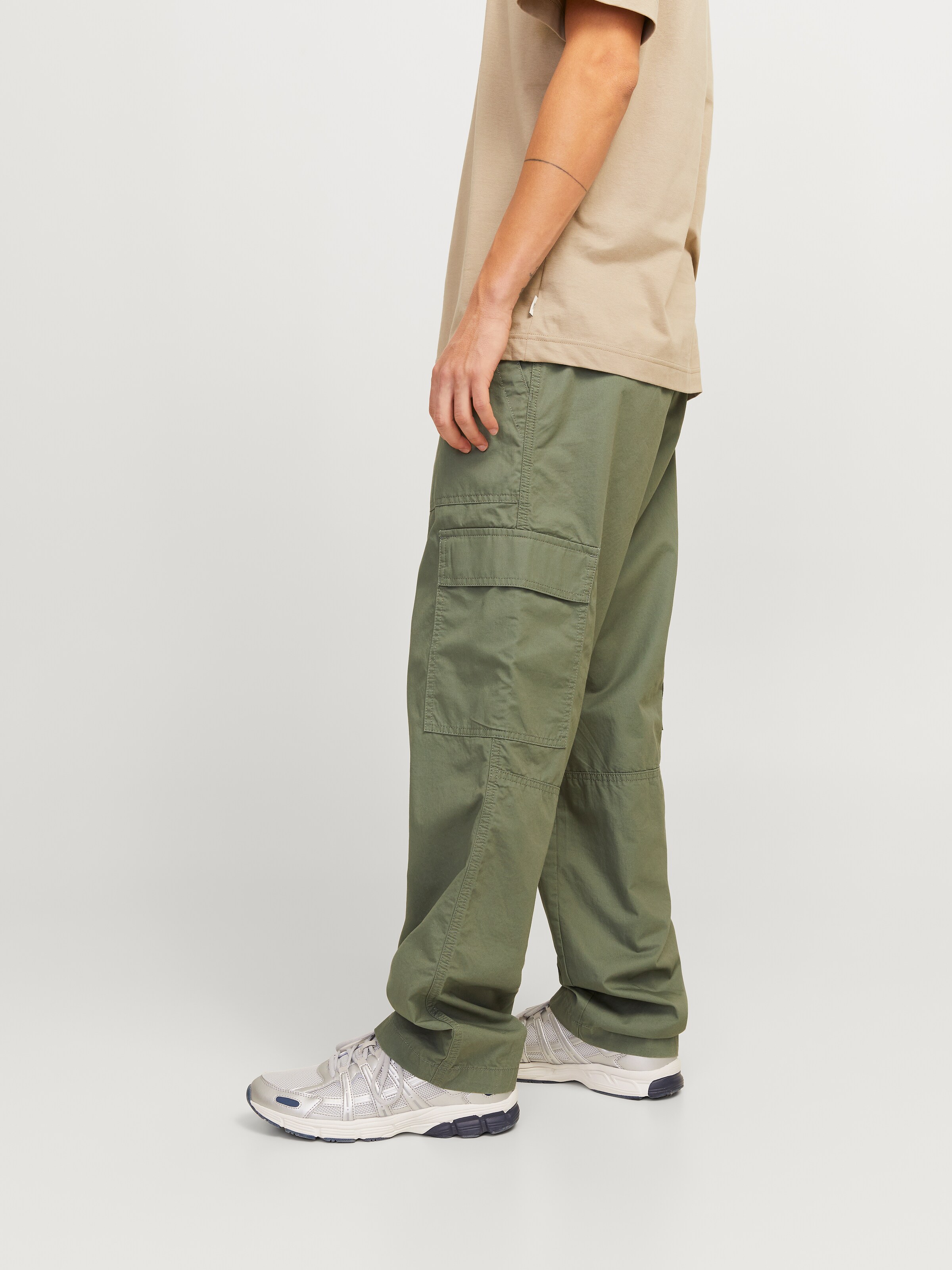 JACK & JONES Loose fit Cargo Pants 'JPSTKARL ADAMS' in Olive JACK & JONES Loose fit Cargo Pants 'JPSTKARL ADAMS' in Olive