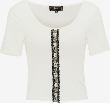 faina Shirt in White: front