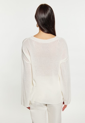 usha WHITE LABEL Sweater in White