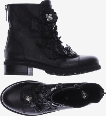 SPM Dress Boots in 40 in Black: front
