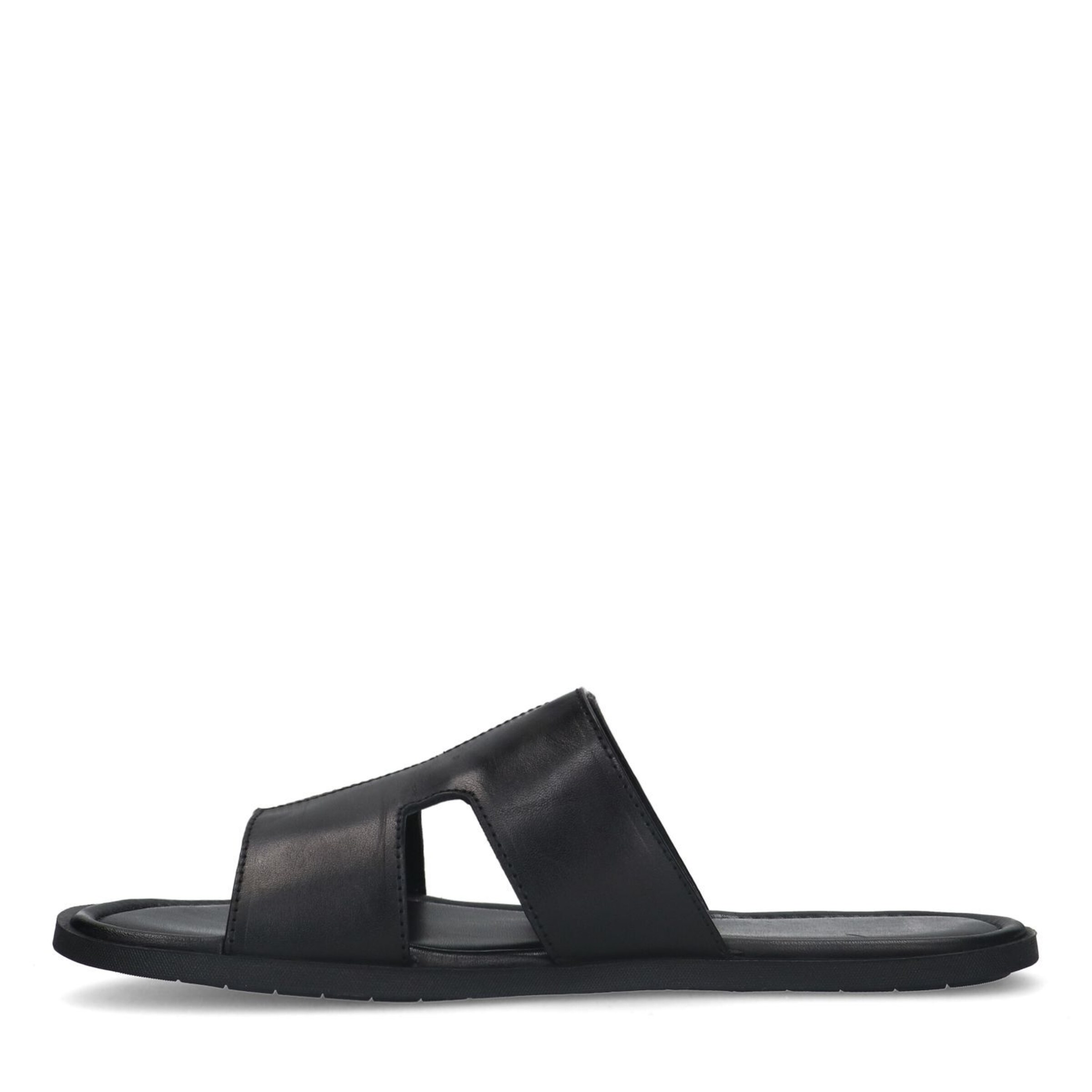 MANFIELD Mules in Black
