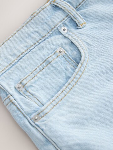 Next Regular Shorts in Blau