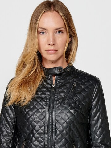 KOROSHI - Chaqueta de entretiempo en negro