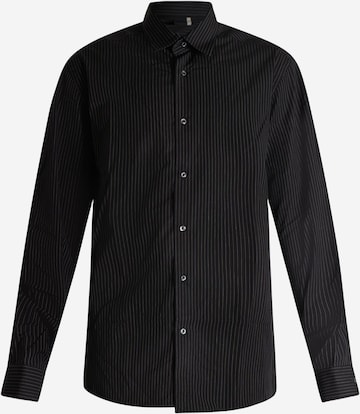 Regular fit Camicia di LOW BRAND in nero: frontale
