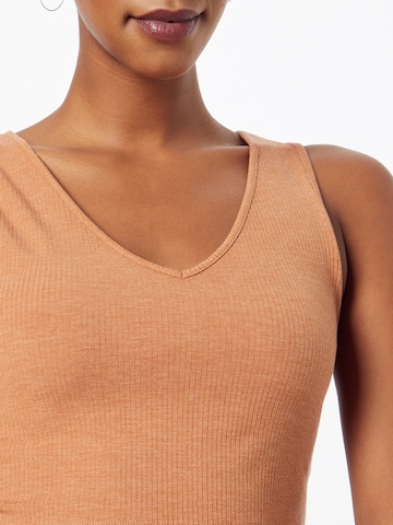 American Eagle Top in Braun