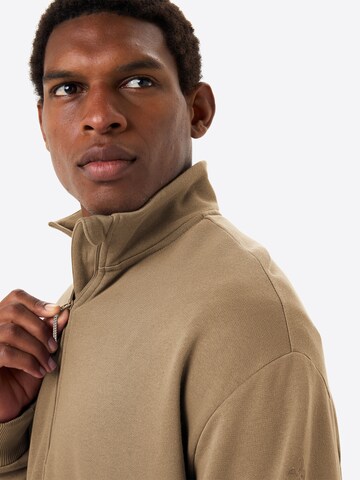 VAUDE Sportsweatshirt 'Redmont' in Bruin