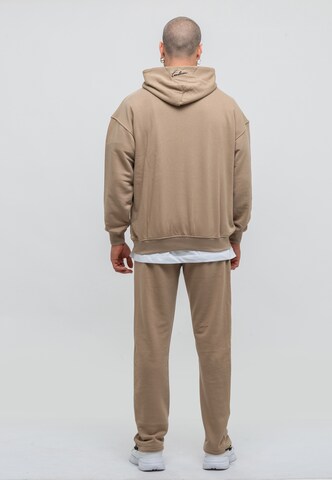 Tom Barron Tracksuit in Grey