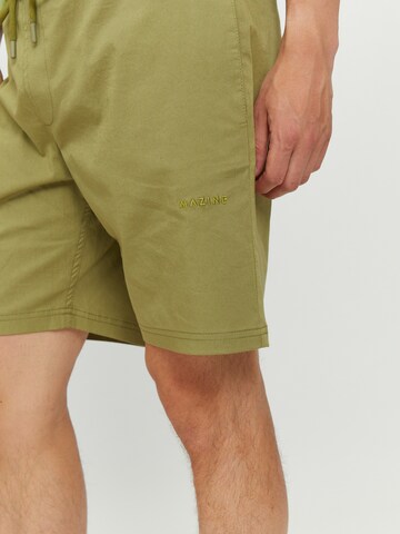 mazine Regular Shorts ' Chester ' in Grün