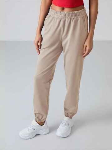 Tommy Life Tapered Broek 'Jogginghose' in Beige