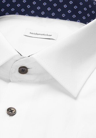 Coupe regular Chemise business SEIDENSTICKER en blanc