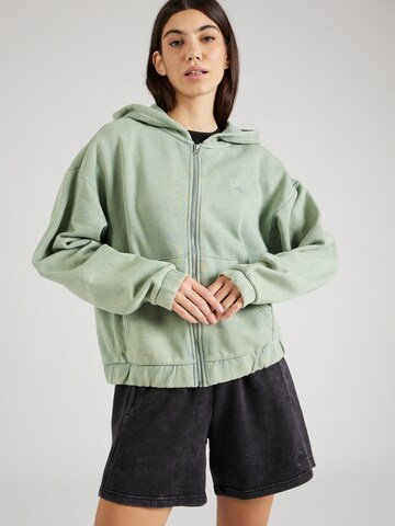 ADIDAS SPORTSWEAR - Sudadera con cremallera deportiva en verde: frente