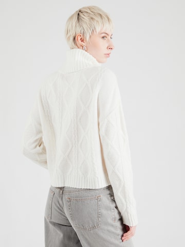 Pullover 'Carla' di ABOUT YOU in bianco