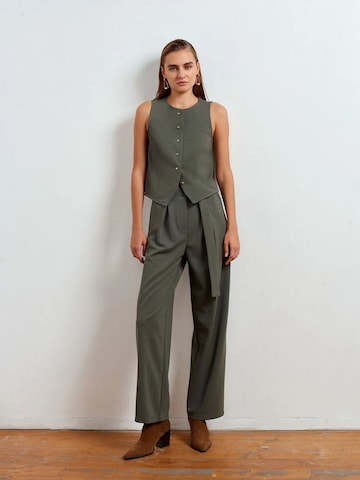 Dilvin Wide Leg Hose in Grün: Vorderseite