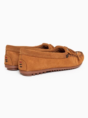 Mocassin 'Thunderbird' Minnetonka en marron