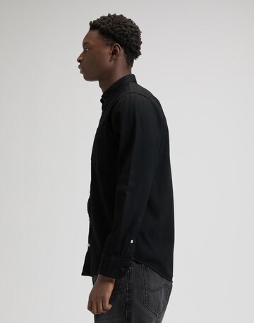 Lee Regular fit Button Up Shirt in Black