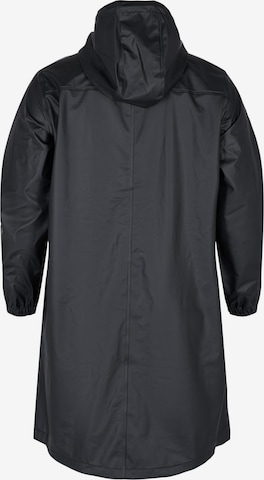 Zizzi Raincoat in Black