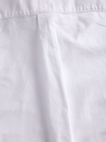 Portland Outerwear Company - Ajuste regular Camisa de negocios en blanco