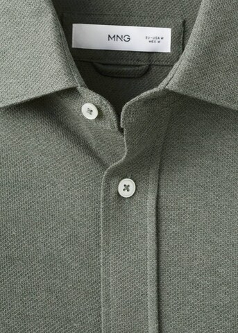 MANGO MAN Regular fit Button Up Shirt 'Pique' in Green