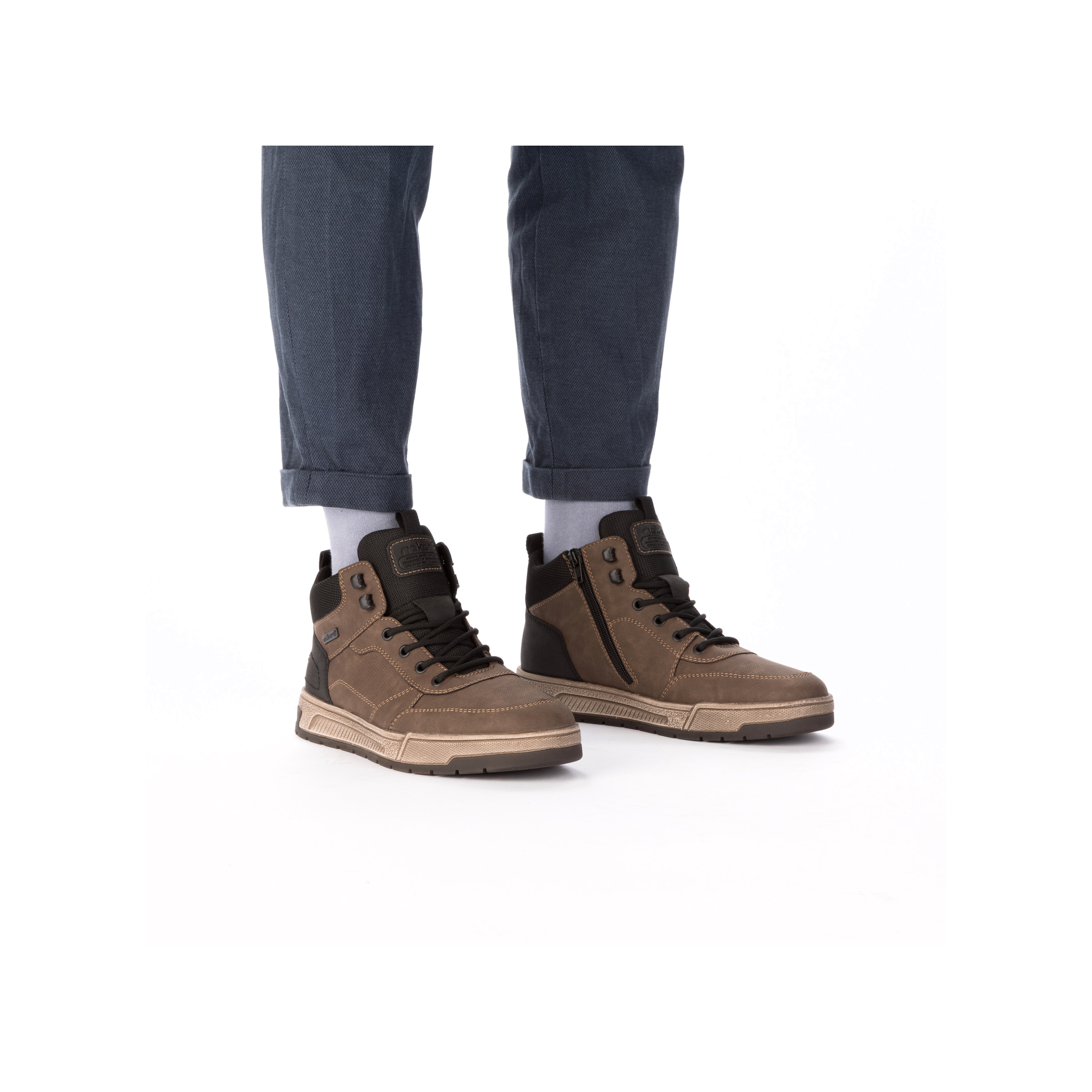 Stivale stringato ' 36020 ' di Rieker in grigio