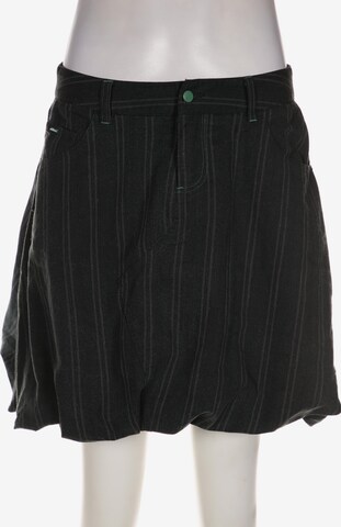SKFK Skirt in XS in Green: front
