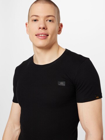 ALPHA INDUSTRIES Shirt in Zwart