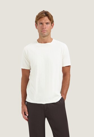 Dstrezzed - Camiseta 'Mc Queen' en blanco: frente