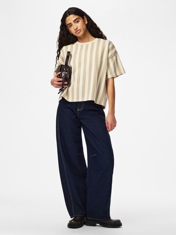 PIECES Μπλούζα φούτερ 'PCCHILLI' σε καφέ