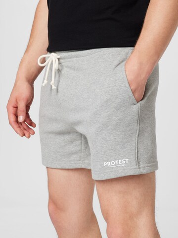 PROTEST Regular Workout Pants in Grey