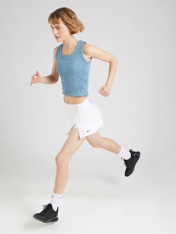 Sport top 'ONE' de la NIKE pe albastru