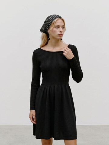 VERO MODA Knit dress in Black: front