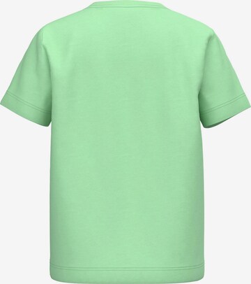 NAME IT T-shirt 'VICTOR' i grön