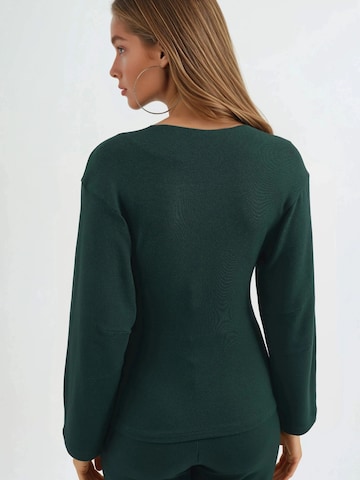 Busem - Blusa em verde