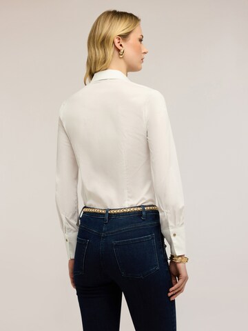 MOTIVI Blouse in White