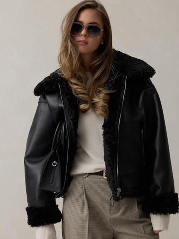 MANISA Between-season jacket 'Kunstpelzjacke' in Black